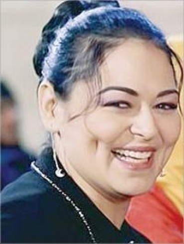  نيفين مندور