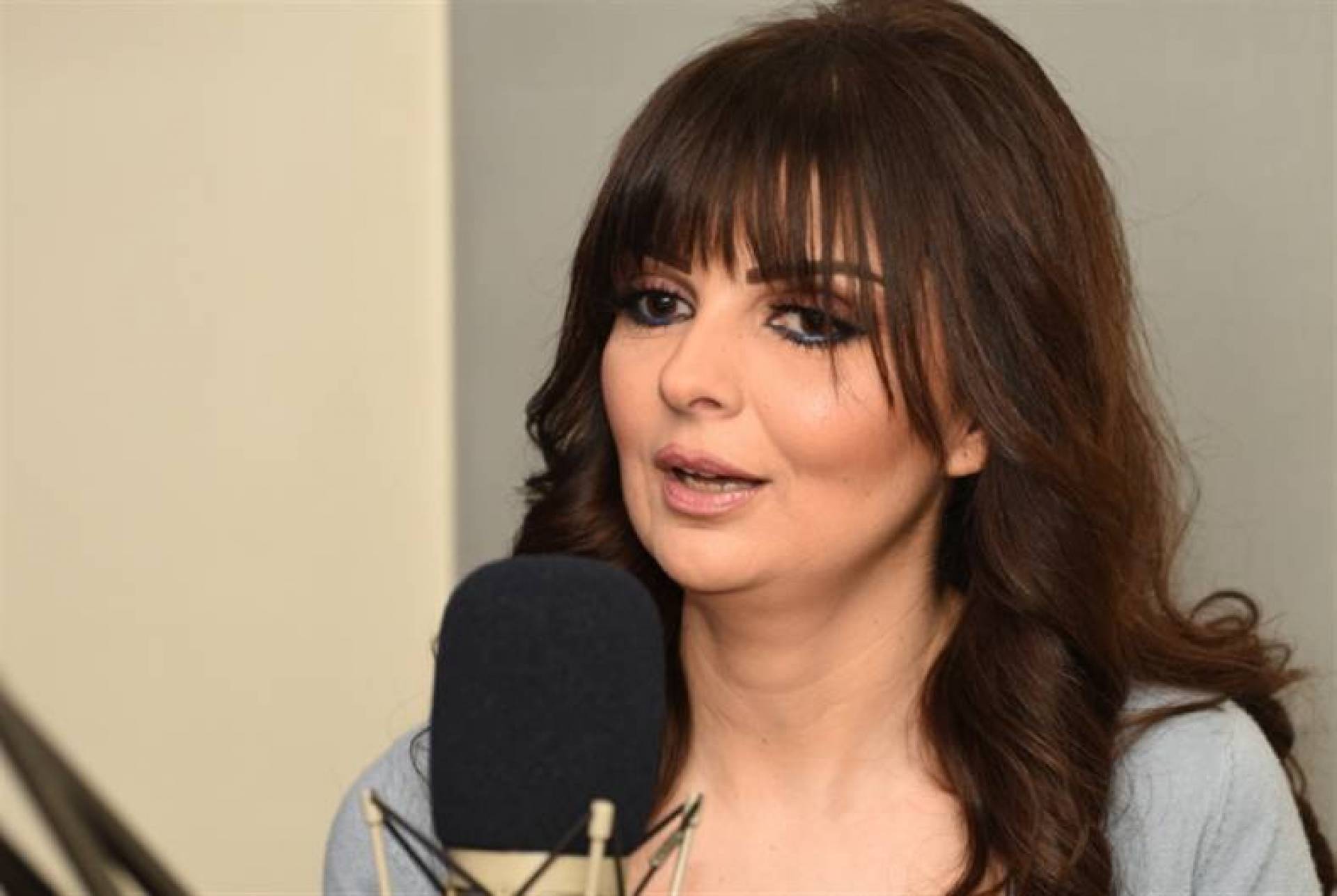 ممثلة سورية تفاجئ الجميع باعتزالها
