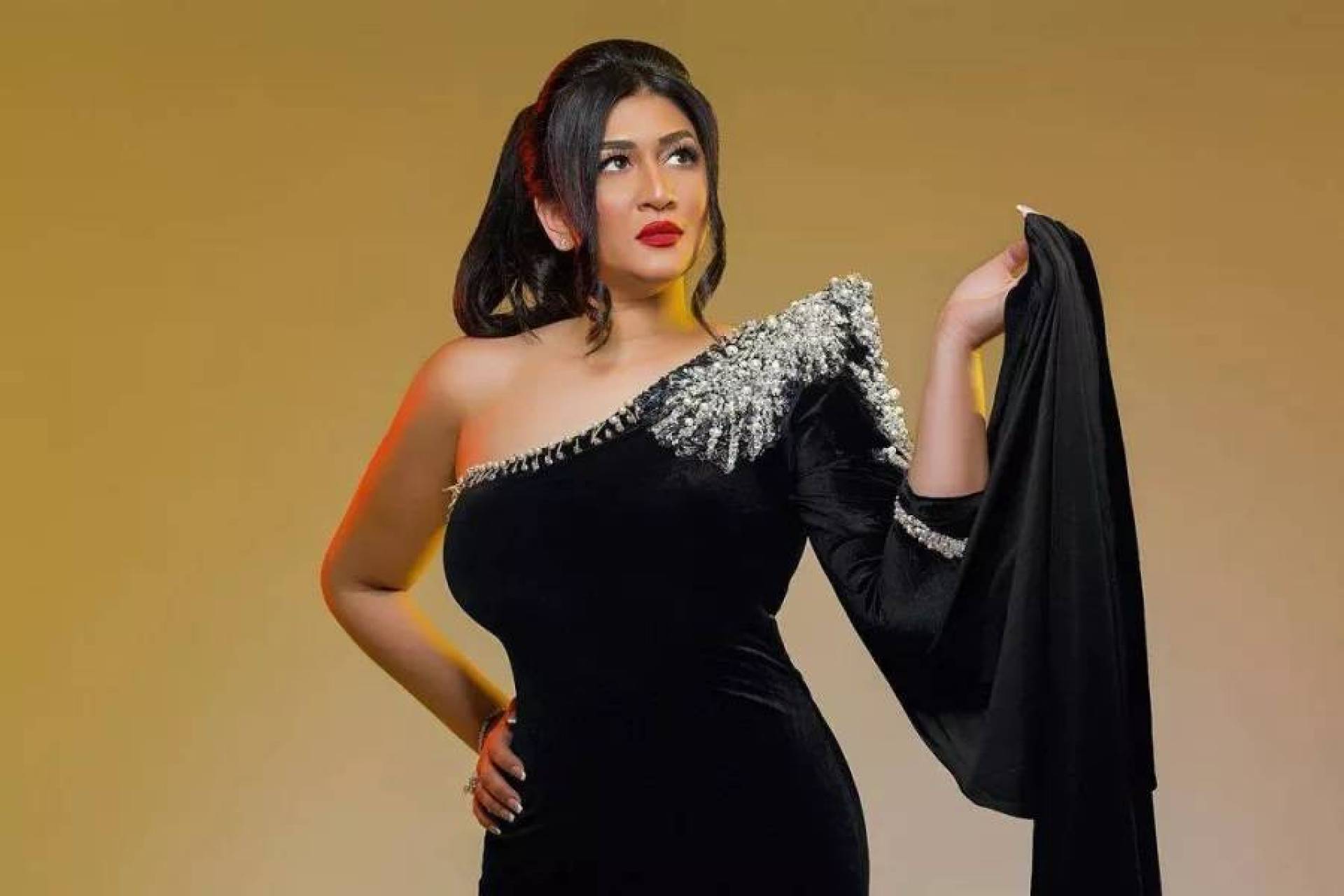 دنيا صلاح عبدالله تكشف إصابتها بمرض نادر | Laha Magazine